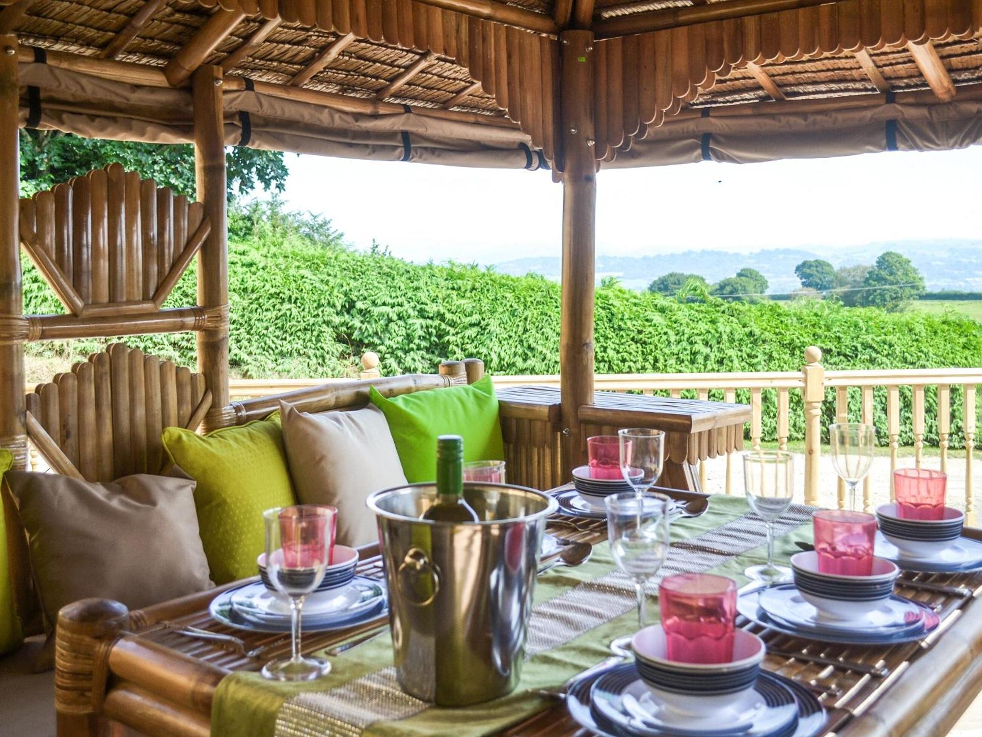 Gwynfan Bungalow Nantmel Bagian luar foto